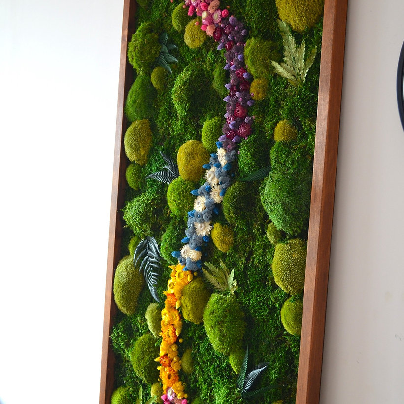 decoration made of moss